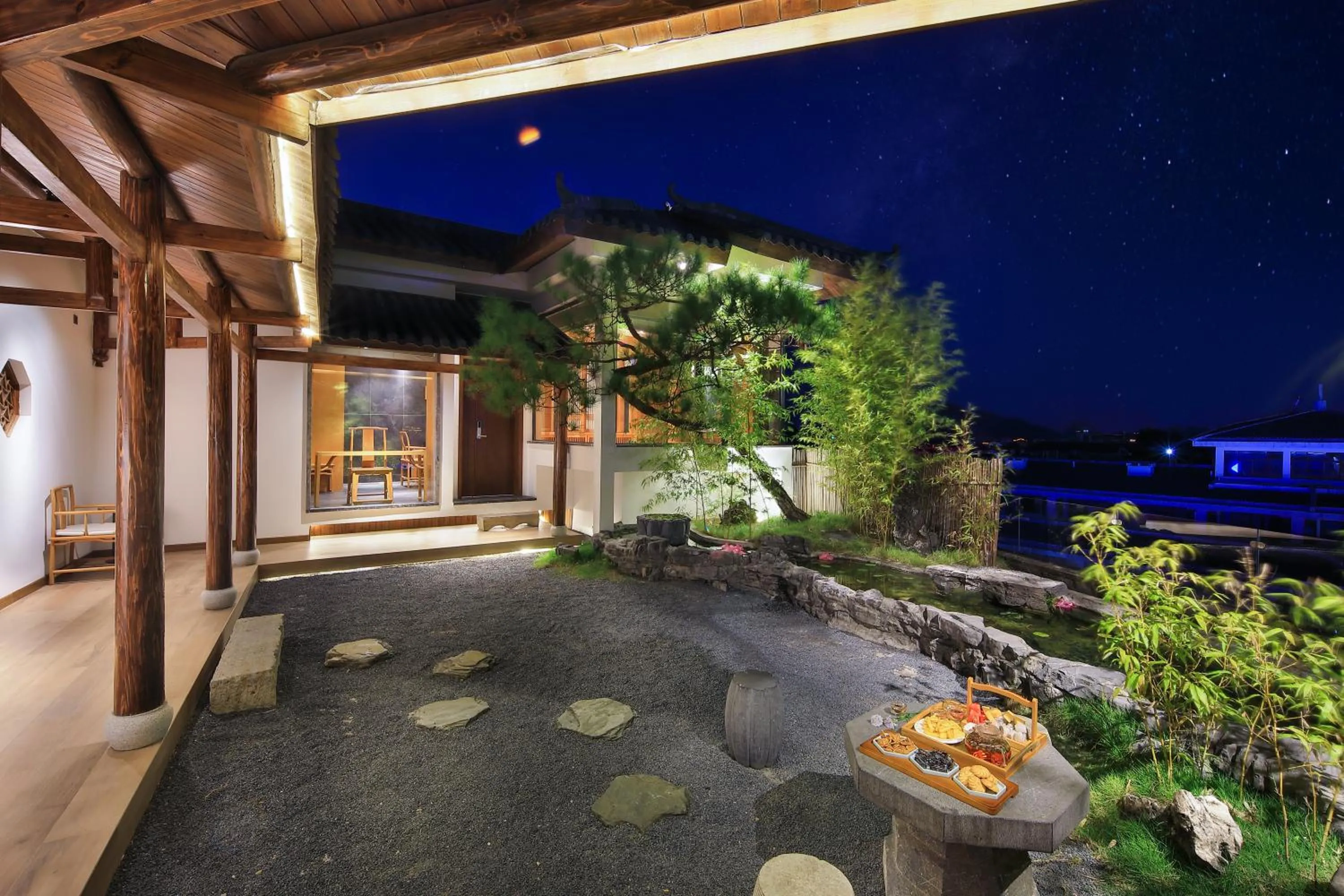 Patio in Venus Royal Hotel Guilin Elephant Trunk Hill Two Rivers and Four Lakes Branch