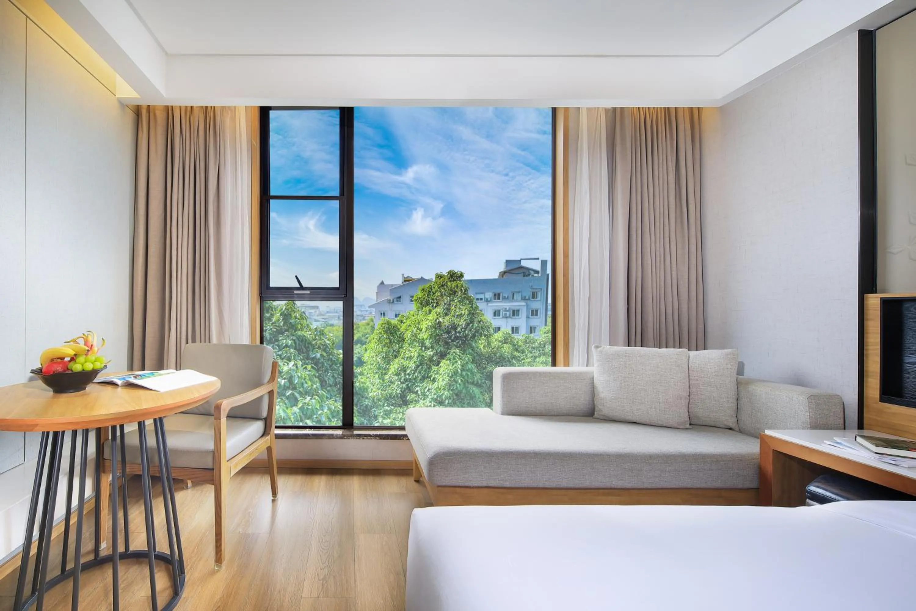 View (from property/room), Bed in Venus Royal Hotel Guilin Elephant Trunk Hill Two Rivers and Four Lakes Branch