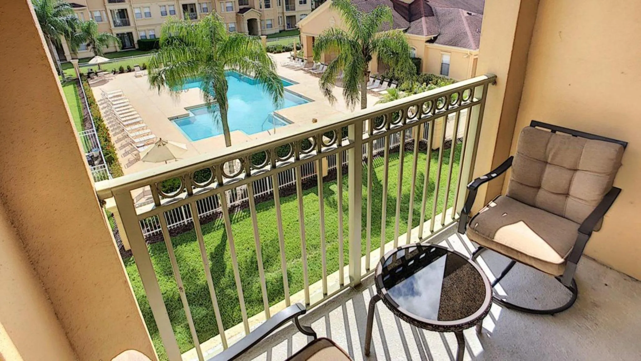 Pool Side Tree House