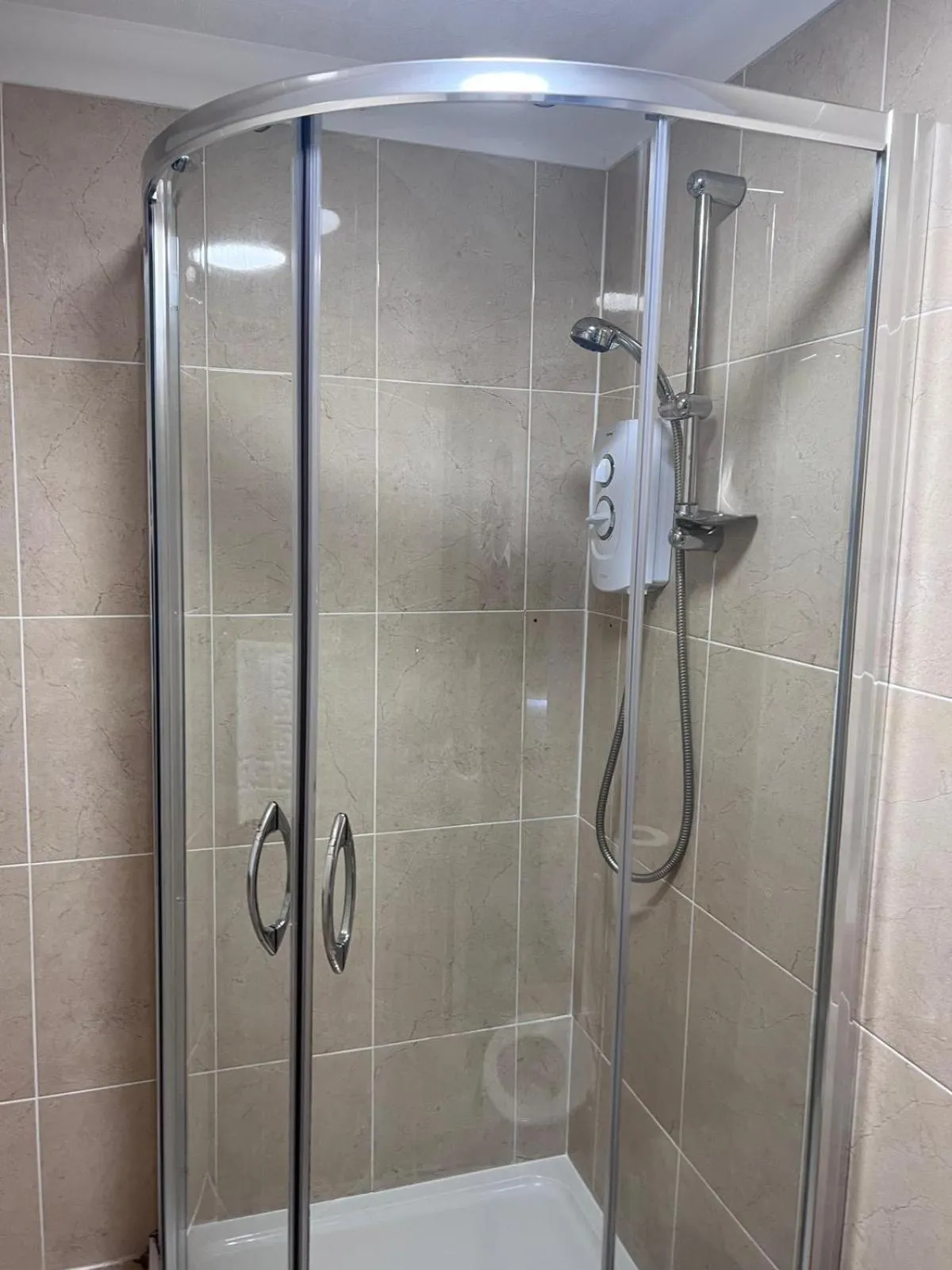 Bathroom in The Waverley Guest House