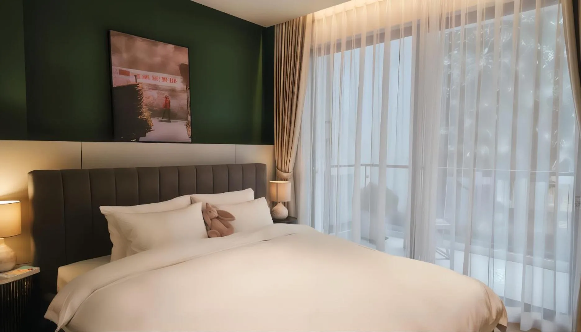 Bedroom, Bed in Centraltique Veranda Living