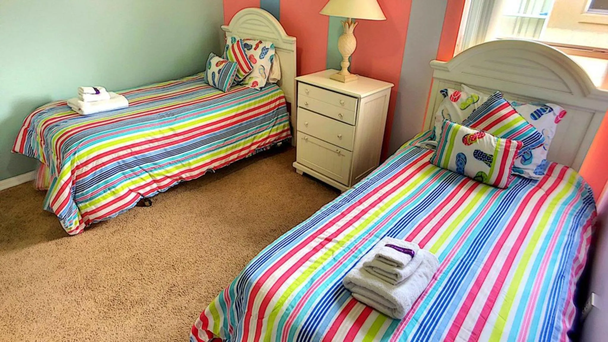 Bed in Minnie's Marvel