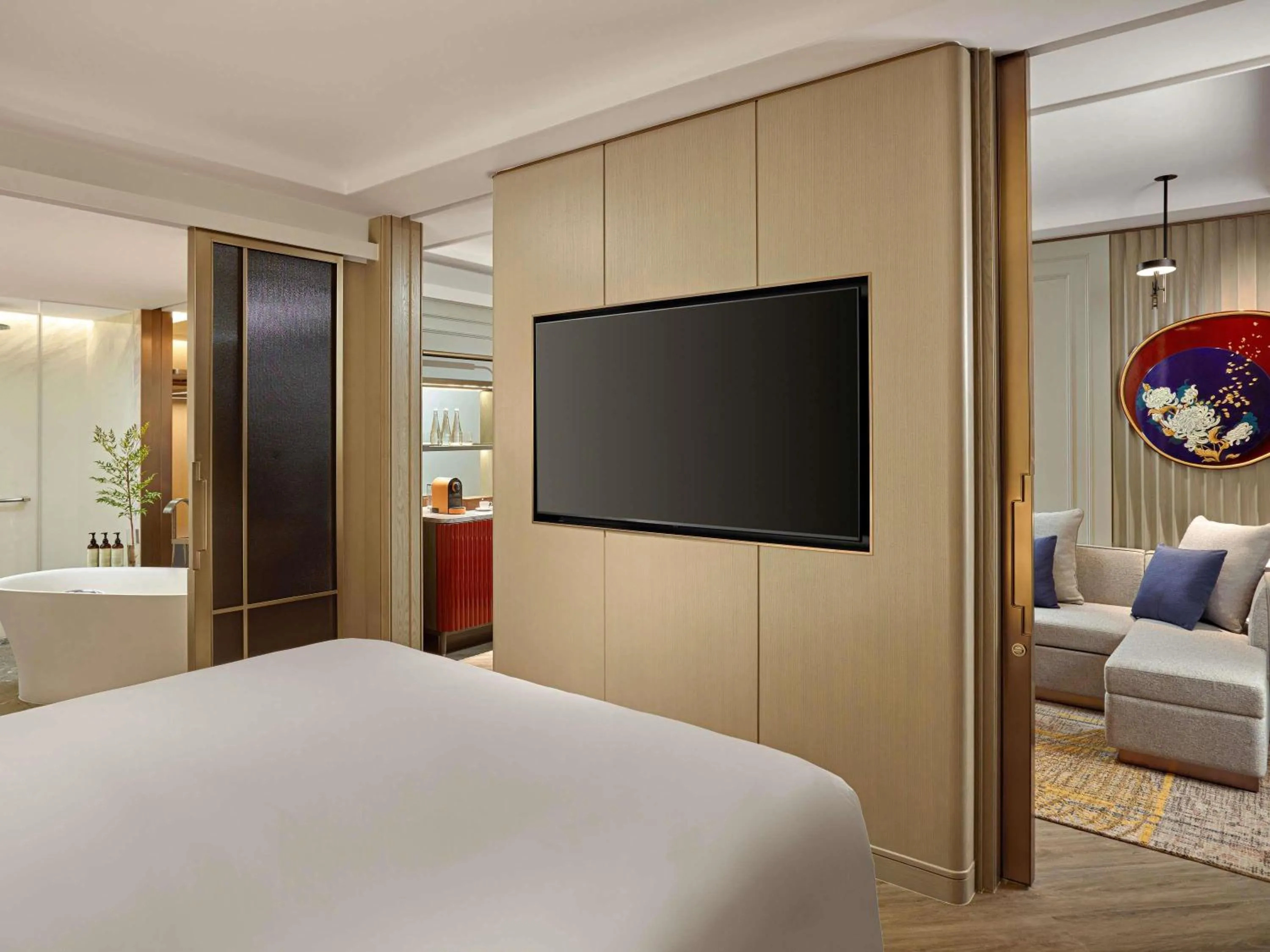 Bedroom, Bed in Fairmont Hanoi