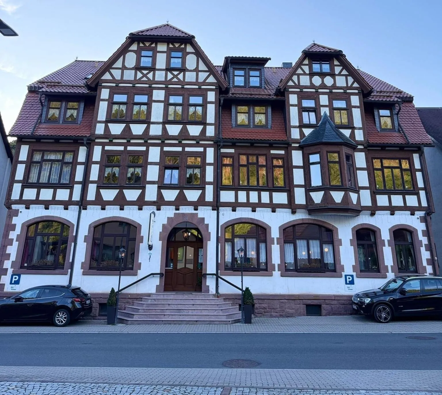 Hotel Zur Hallenburg