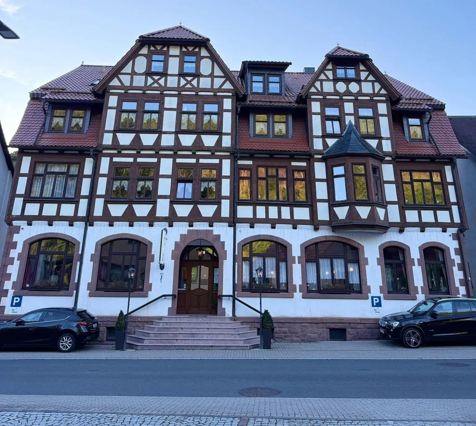 Hotel Zur Hallenburg Hotel Zur Hallenburg
