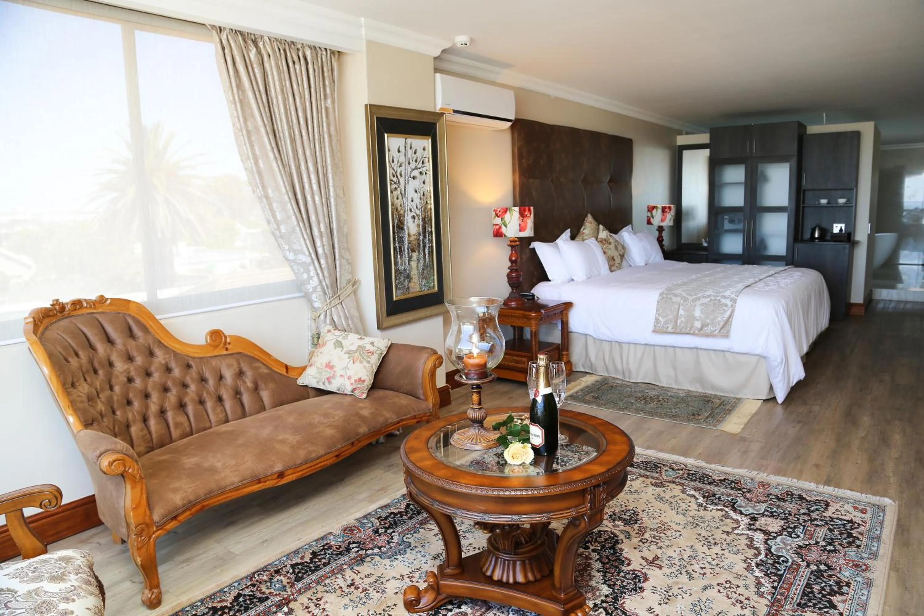 Photo of the whole room, Bed in Misty Waves Boutique Hotel