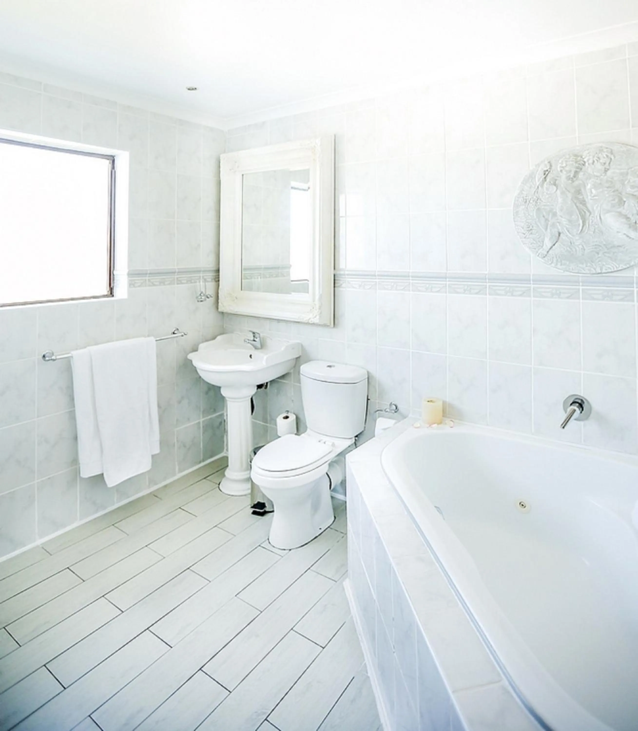 Bathroom in Misty Waves Boutique Hotel