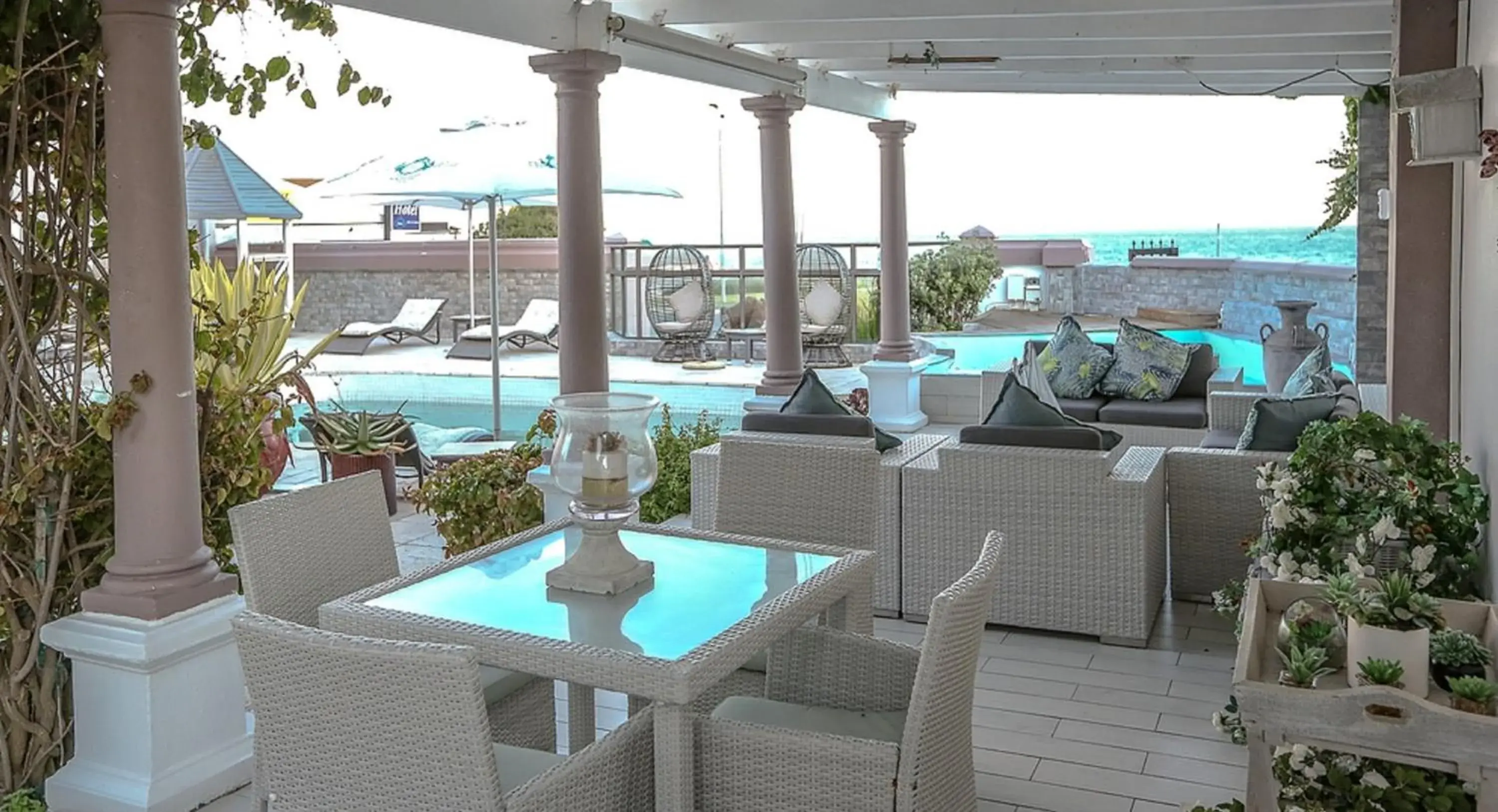 Swimming pool in Misty Waves Boutique Hotel Swimming pool in Misty Waves Boutique Hotel