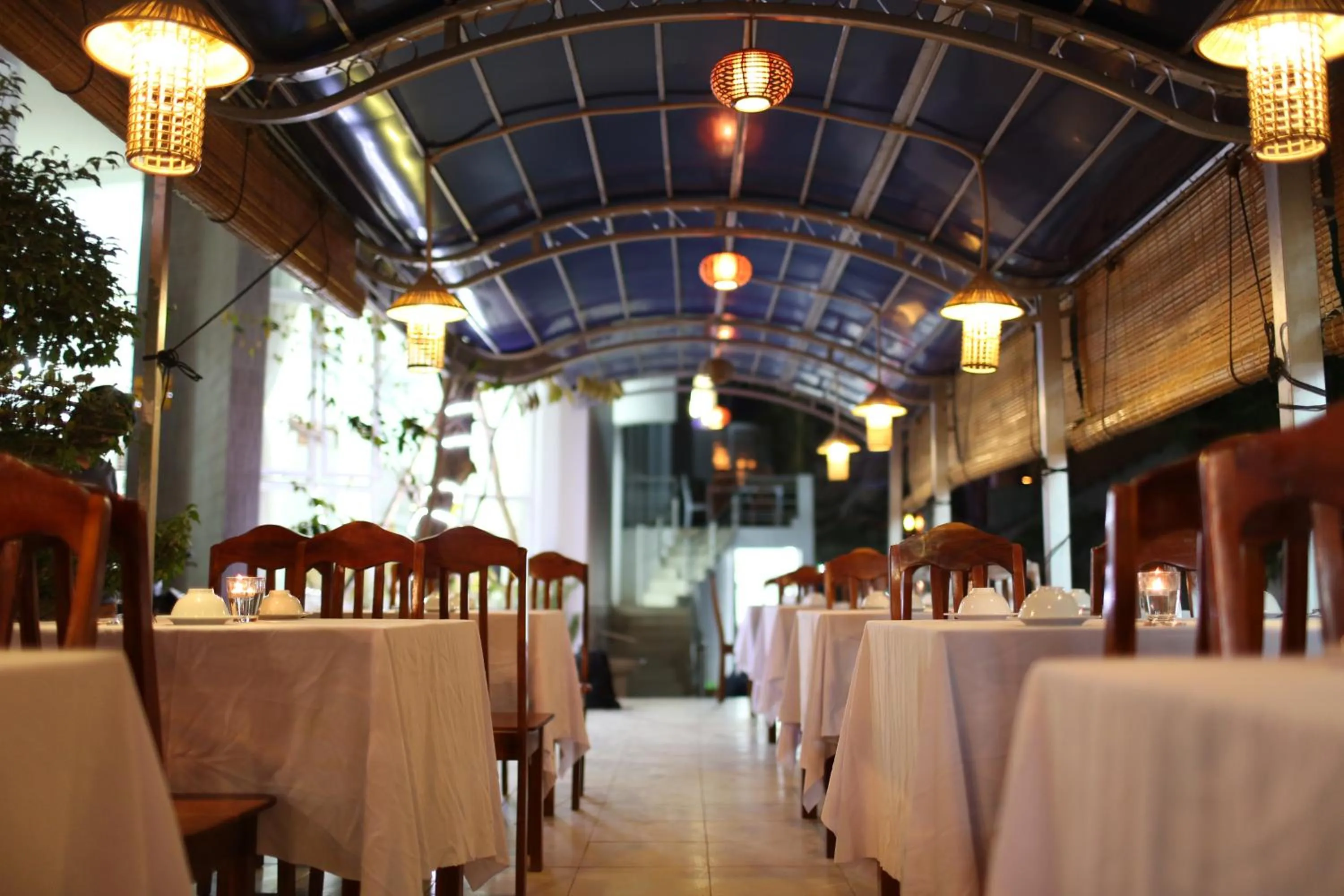 Dining area in Sailing Hotel Phú Quốc