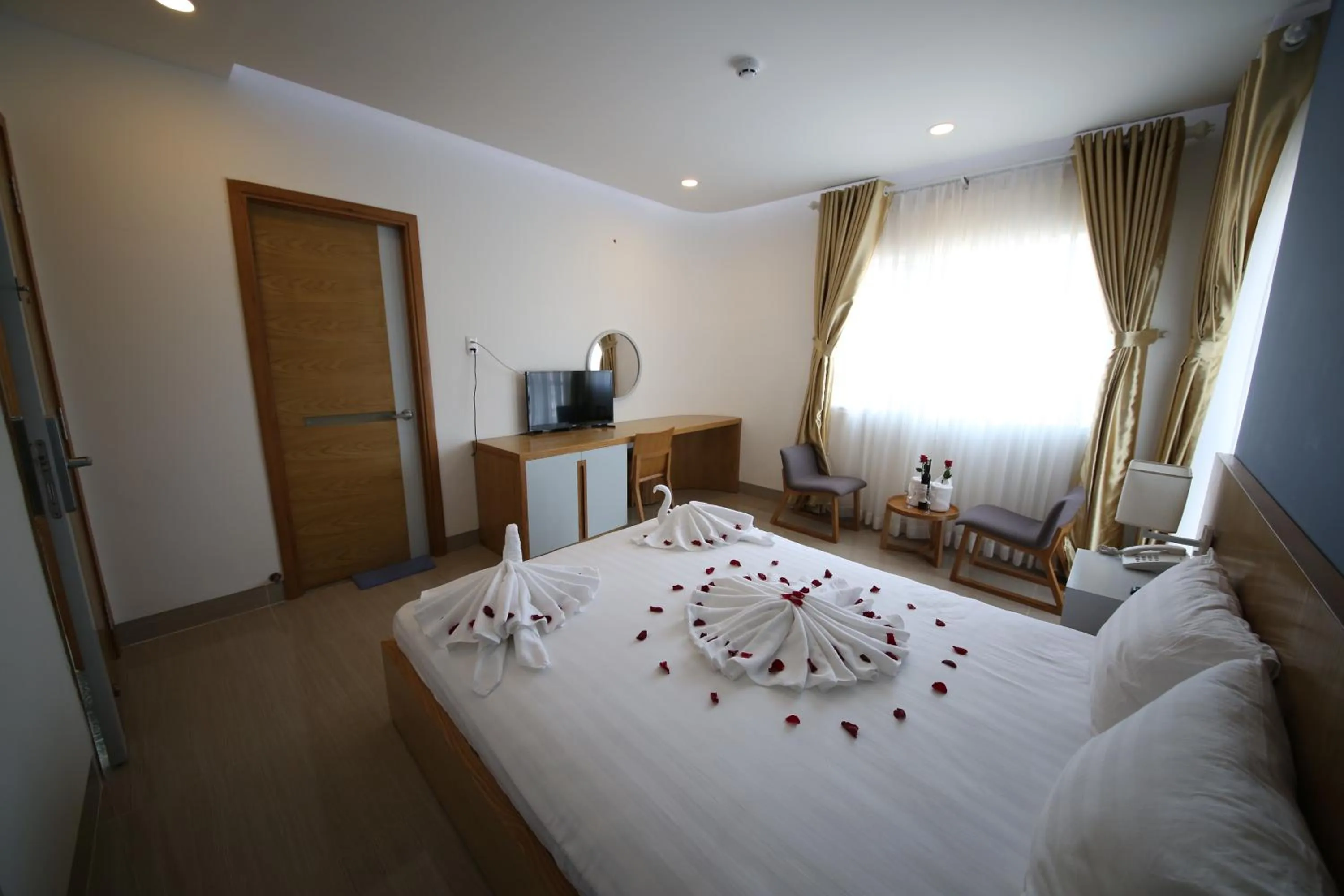 Bed in Sailing Hotel Phú Quốc