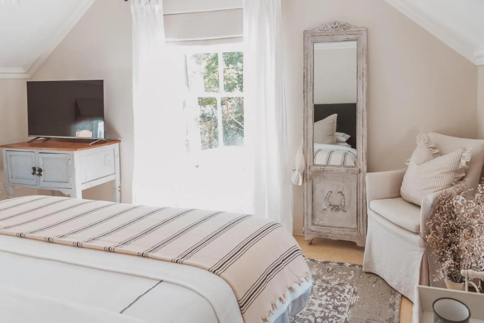  Double Room - single occupancy in Shades of Provence