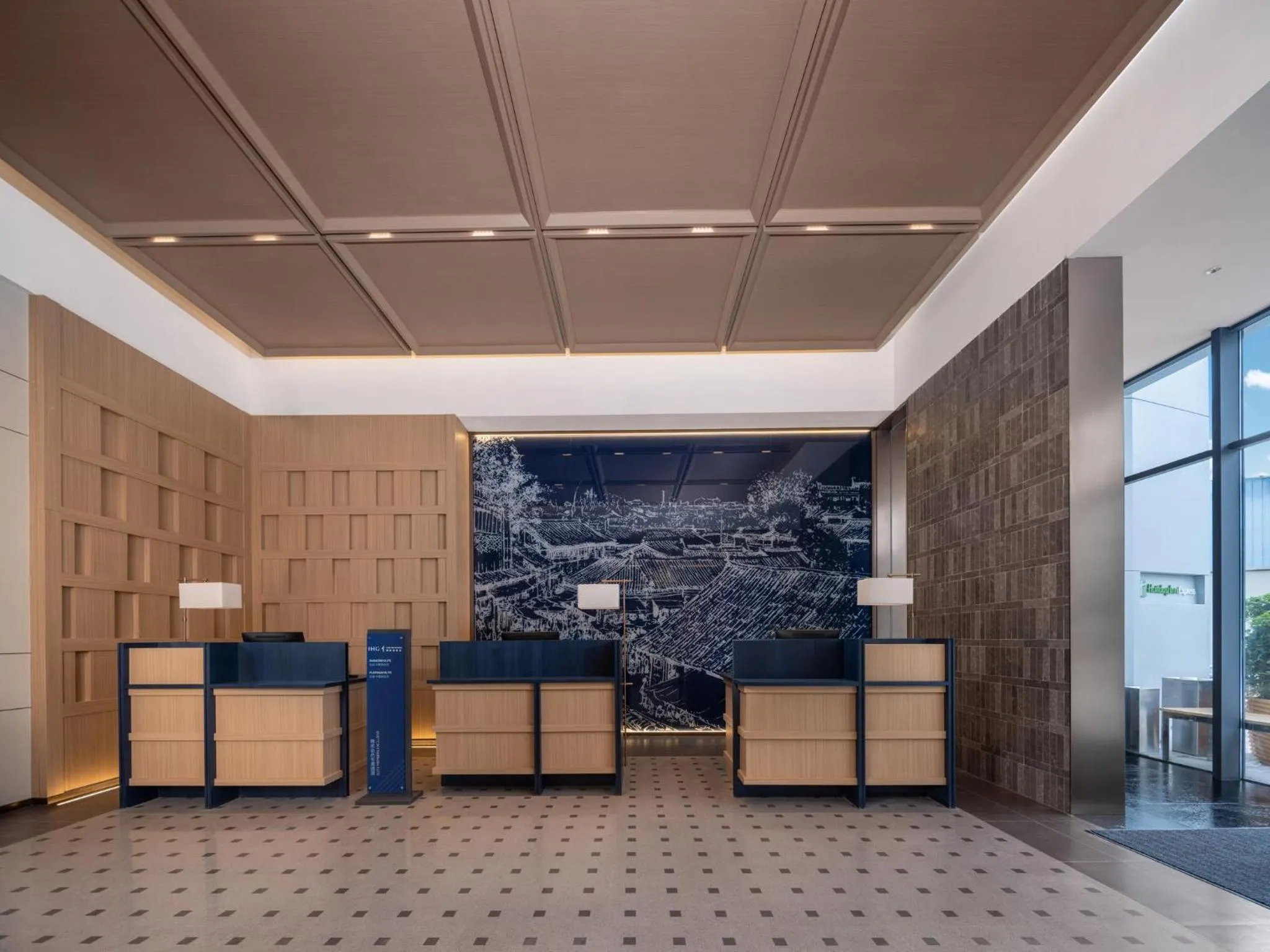 Property building in Holiday Inn Express Chengdu Shuangliu Chuanda Road by IHG