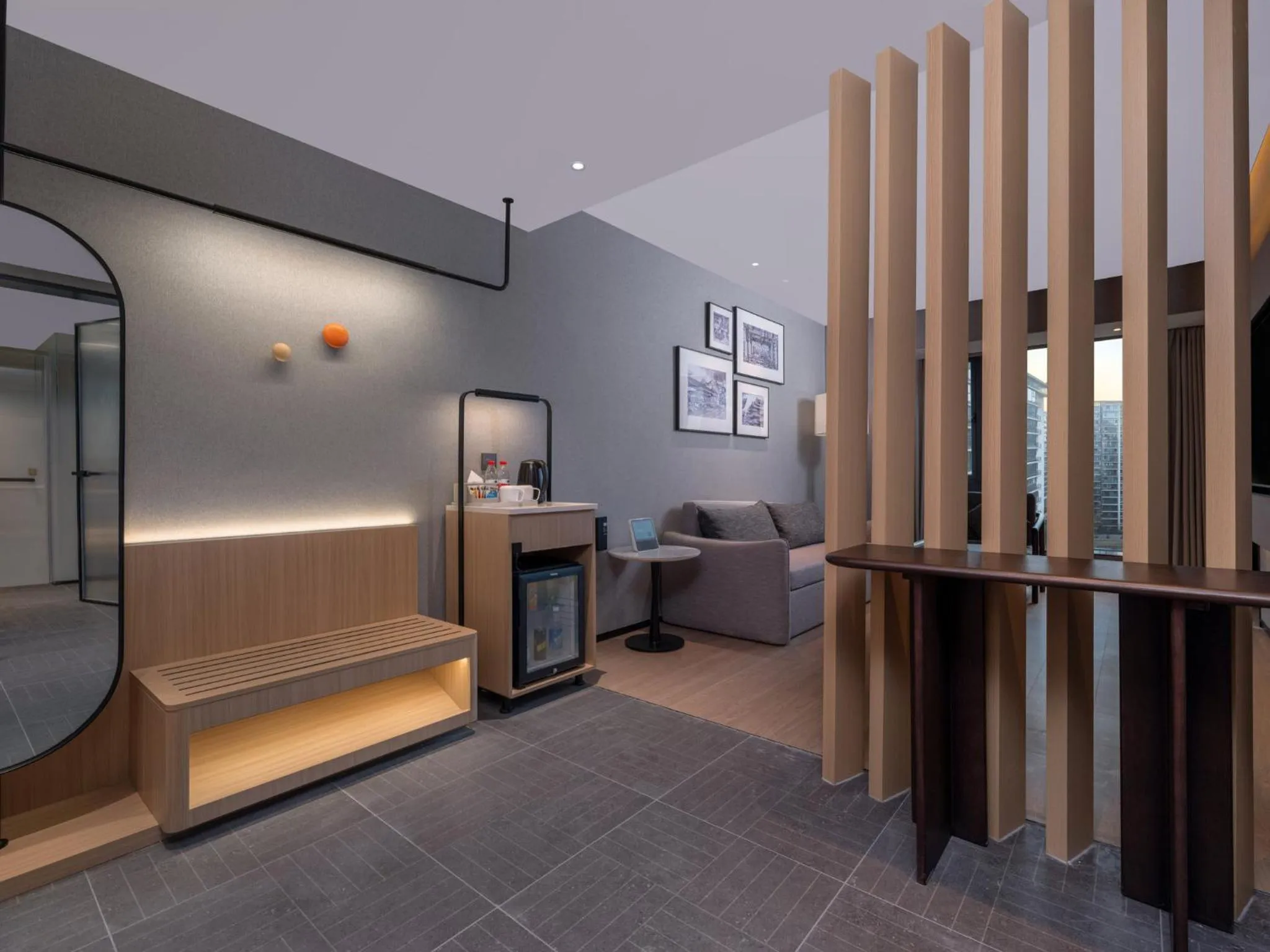 Photo of the whole room in Holiday Inn Express Chengdu Shuangliu Chuanda Road by IHG