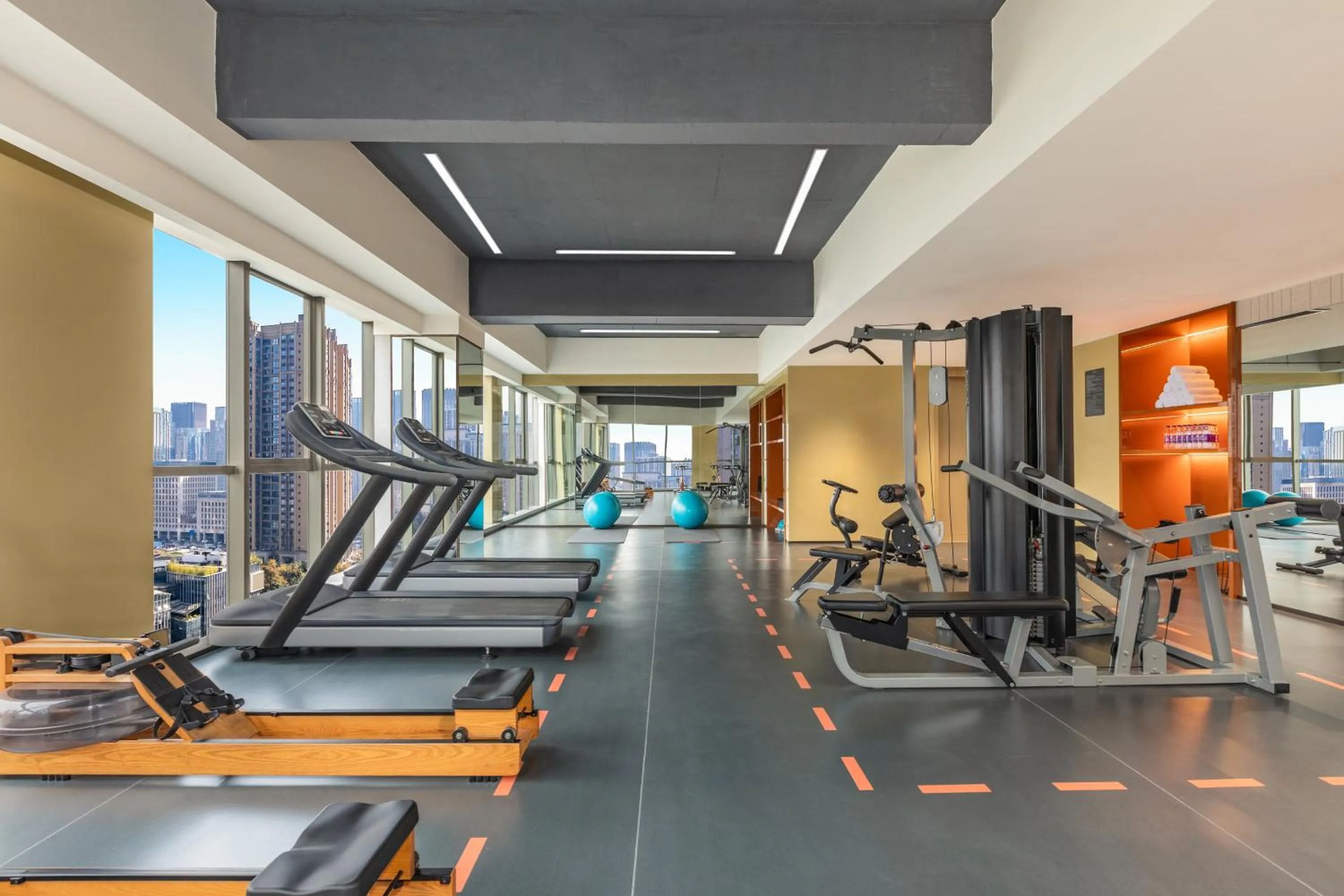 Fitness centre/facilities in voco Chengdu High-Tech