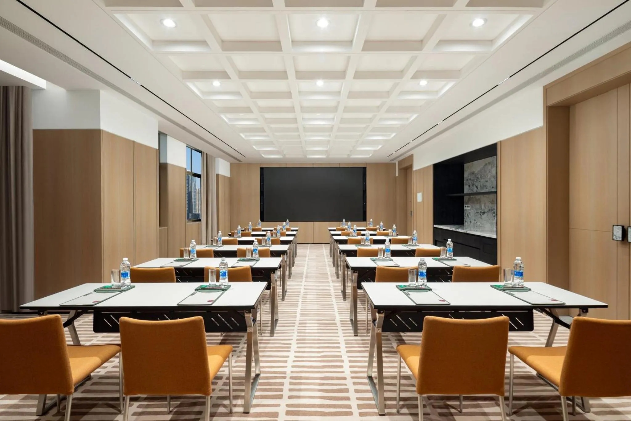 Meeting/conference room in Atwell Suites Hefei City Center by IHG