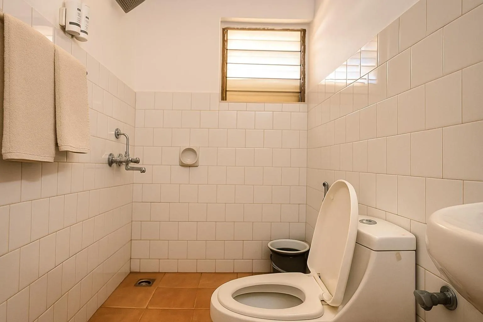 Bathroom in Ondas Do Mar Beach Resort Phase 2