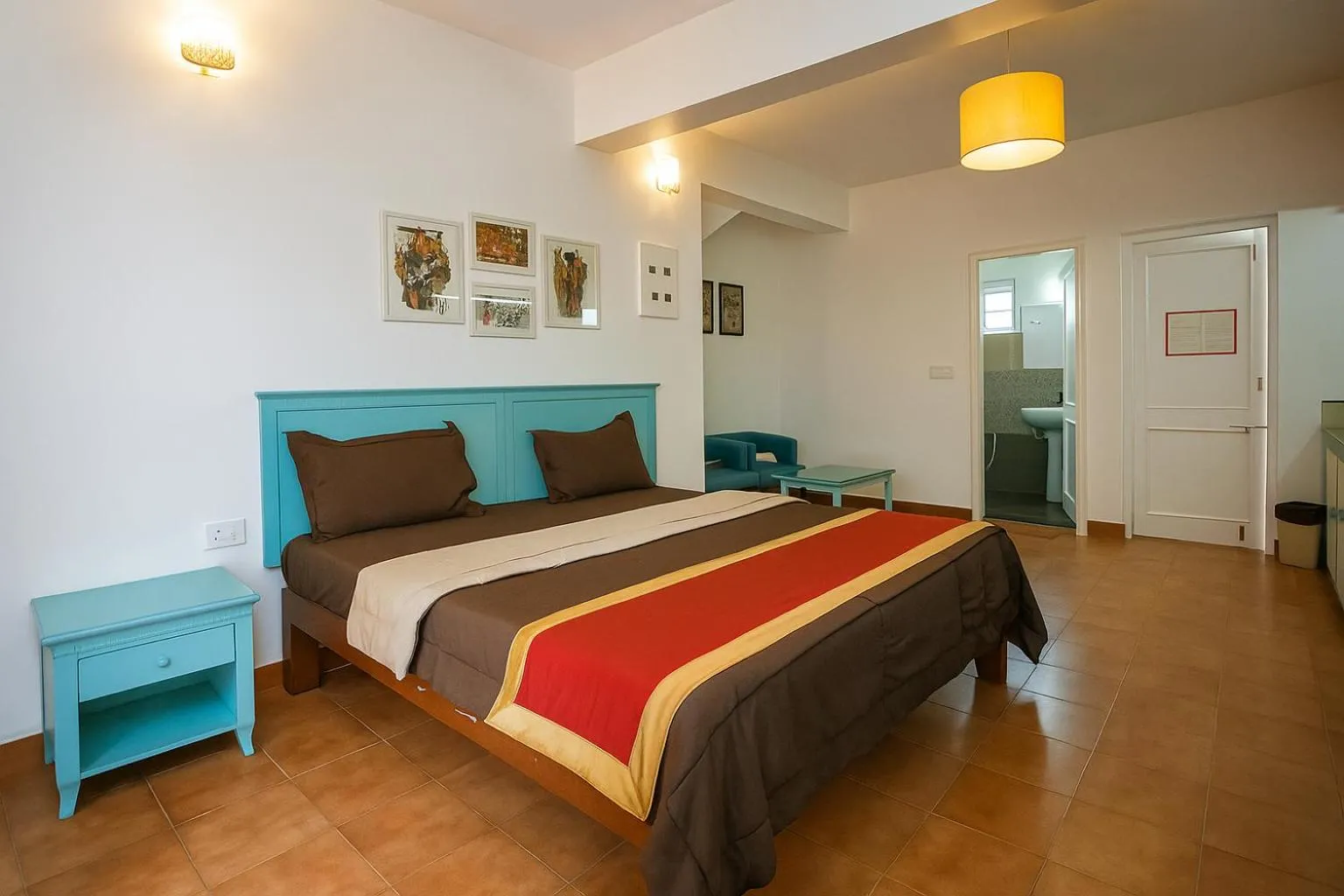 Photo of the whole room, Bed in Ondas Do Mar Beach Resort Phase 2