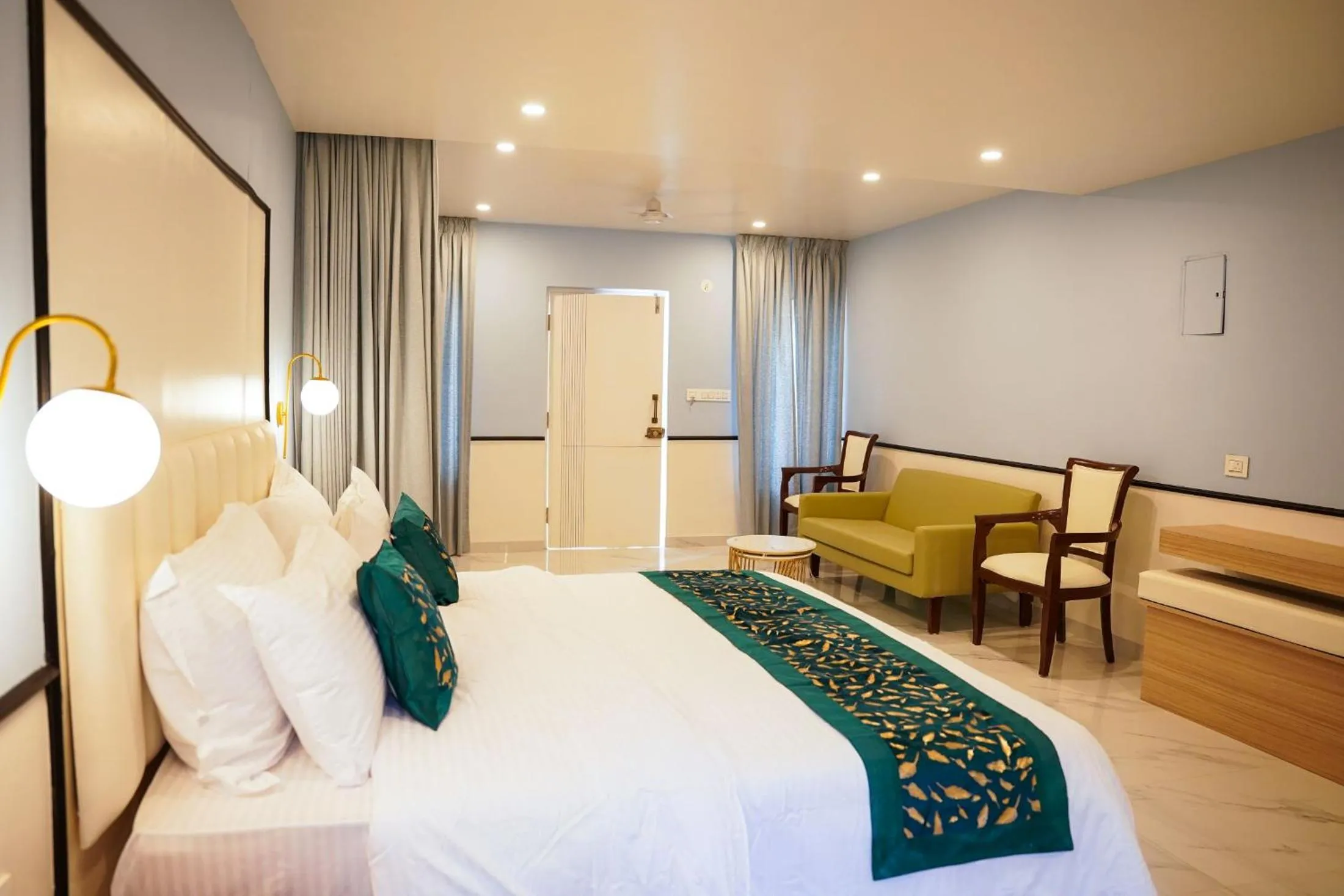 Bed in Ondas Do Mar Beach Resort Phase 2