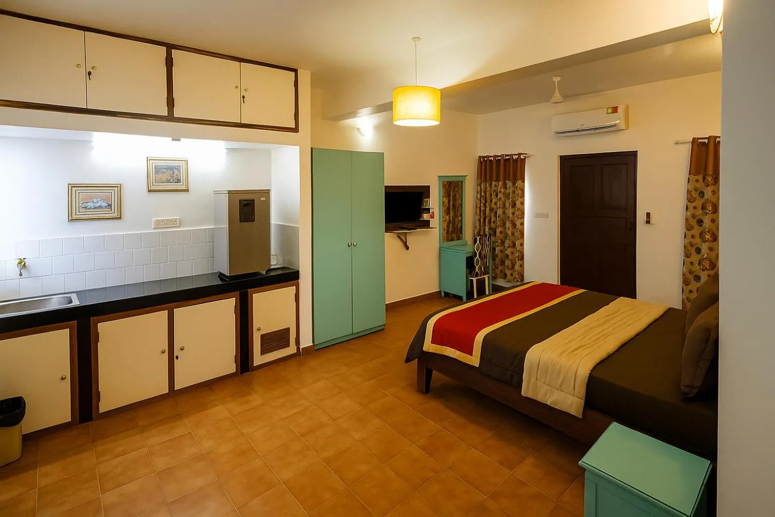 Living room, Bed in Ondas Do Mar Beach Resort Phase 2