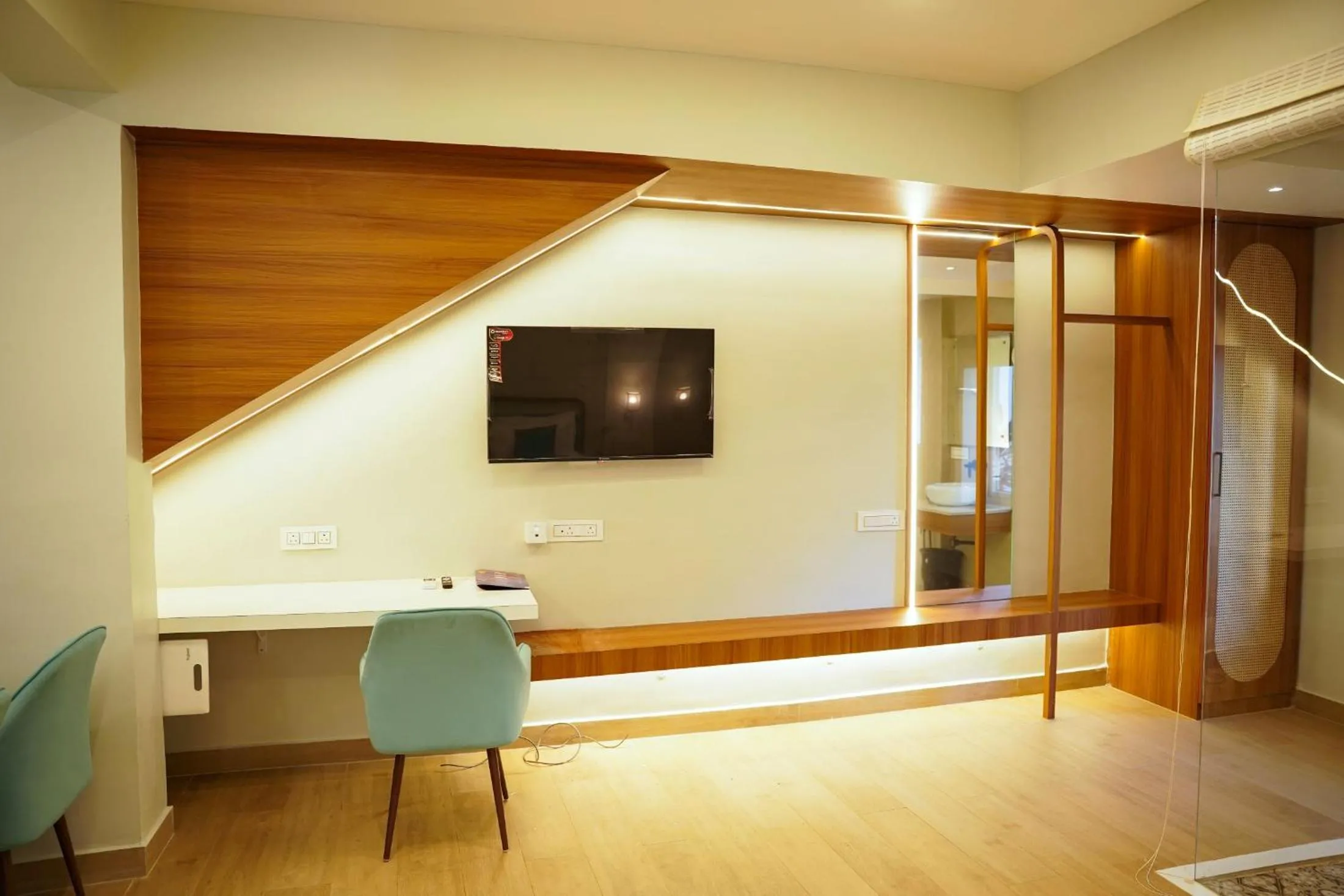 TV and multimedia in Ondas Do Mar Beach Resort Phase 2