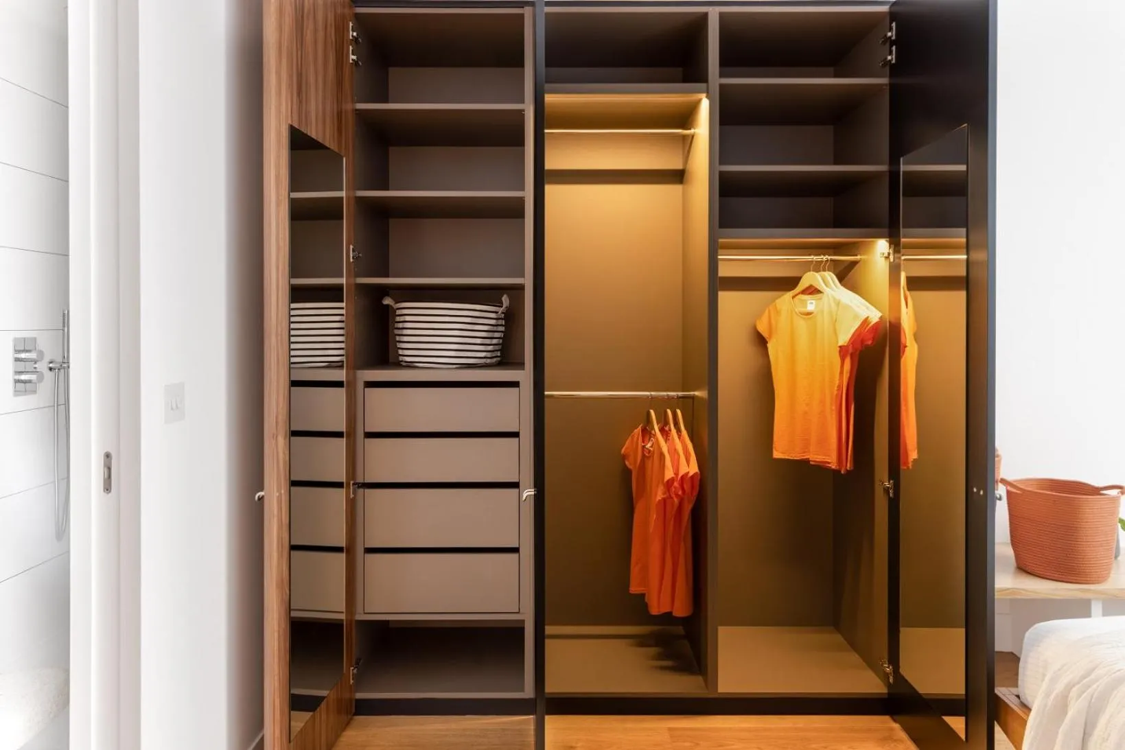 wardrobe in The Marlo