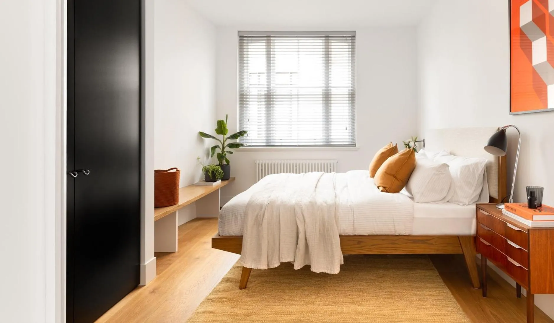 Bed in The Marlo