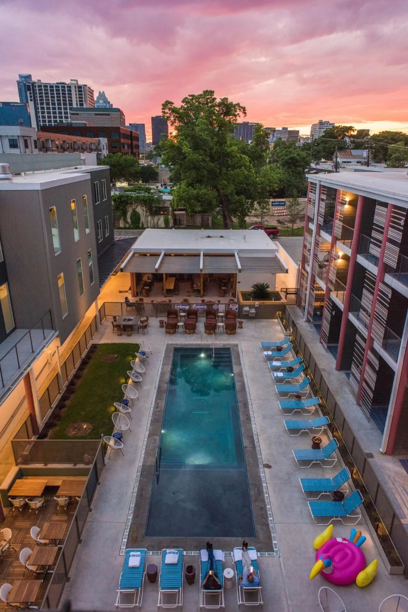The Cabins at East Austin Hotel
