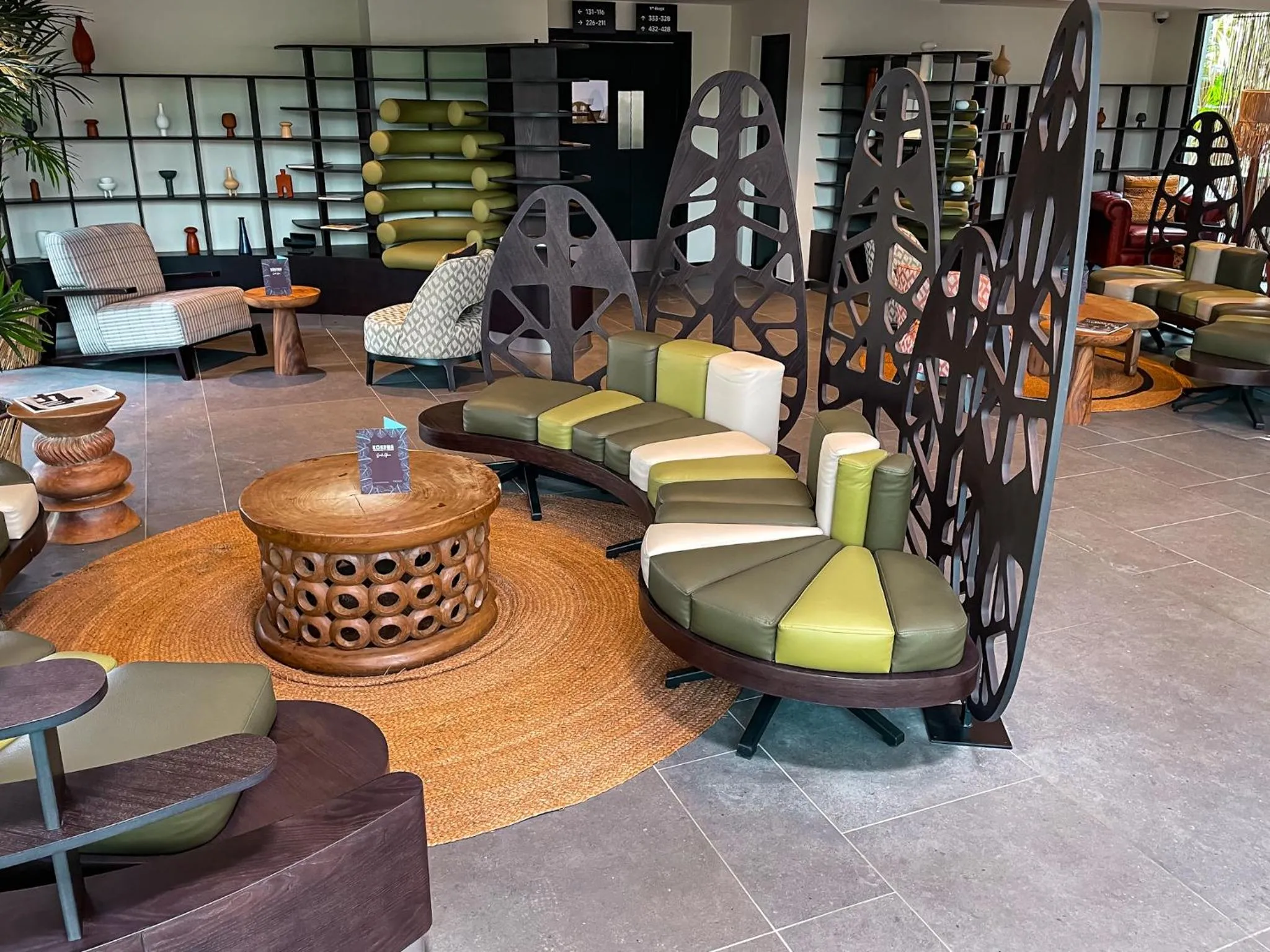 Lounge or bar in ONOMO Hotel Abidjan