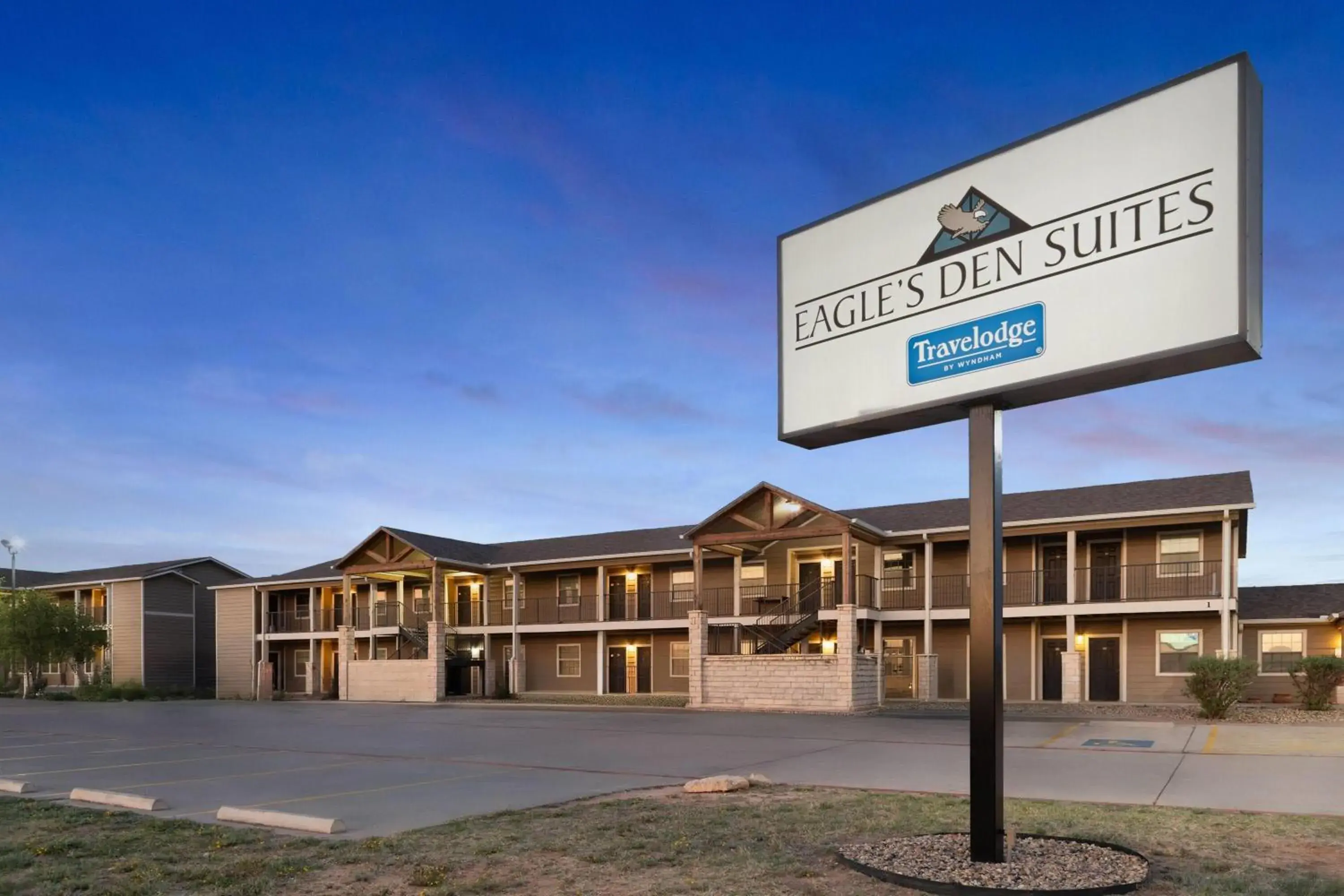 Property building in Eagle's Den Suites Big Spring a Travelodge by Wyndham Property building in Eagle's Den Suites Big Spring a Travelodge by Wyndham