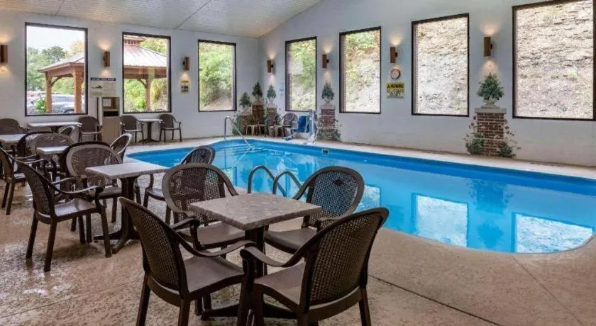 Quality Inn & Suites Zanesville City Center