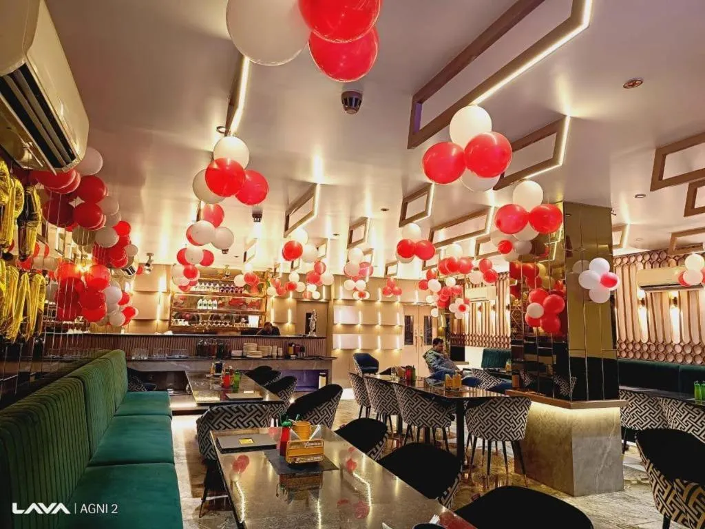 Hotel Savvy Ganges