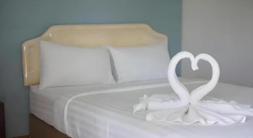 Bed in Chada View Resort