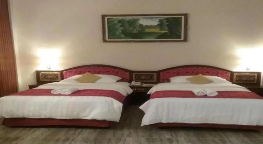 Bed in Parapat View Hotel
