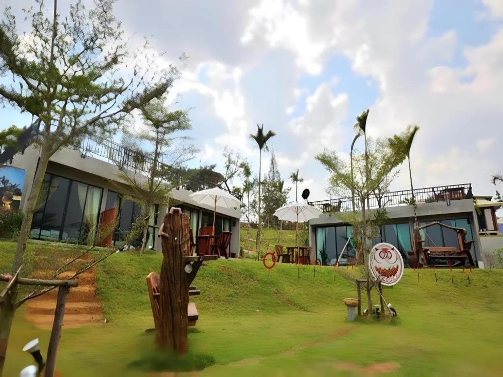 Hor Nok Hook Ta To Resort