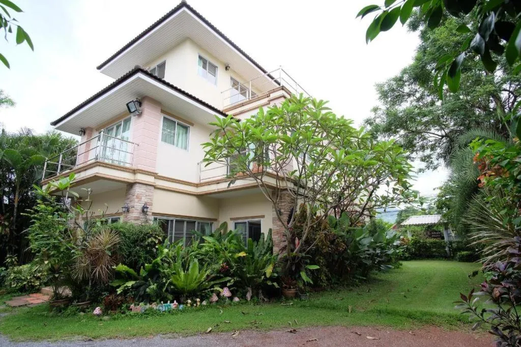 Bhuthara Resort