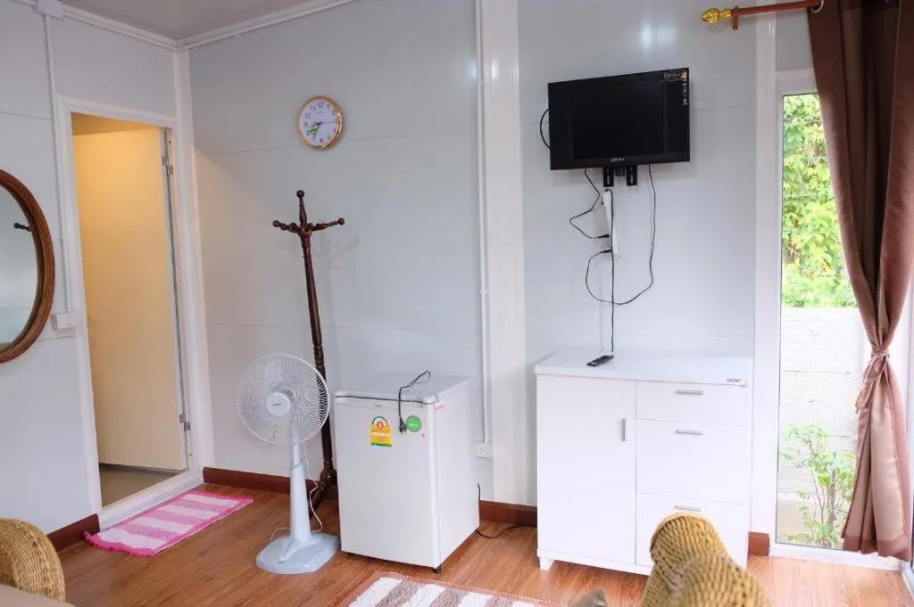 Baan Cha-lier Sook Bangsaray