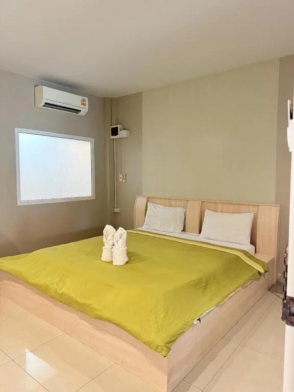 Bed in The Resort Kamphaengphet