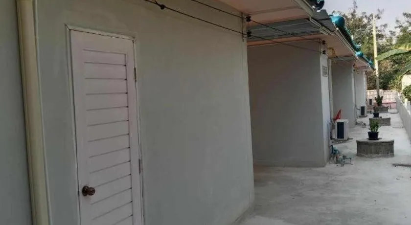 Sunshine Rest Resort