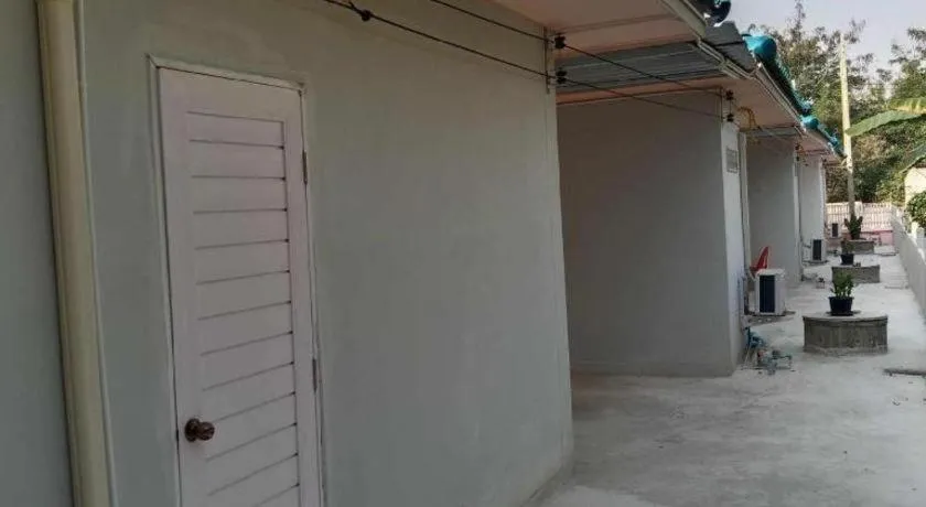 Sunshine Rest Resort