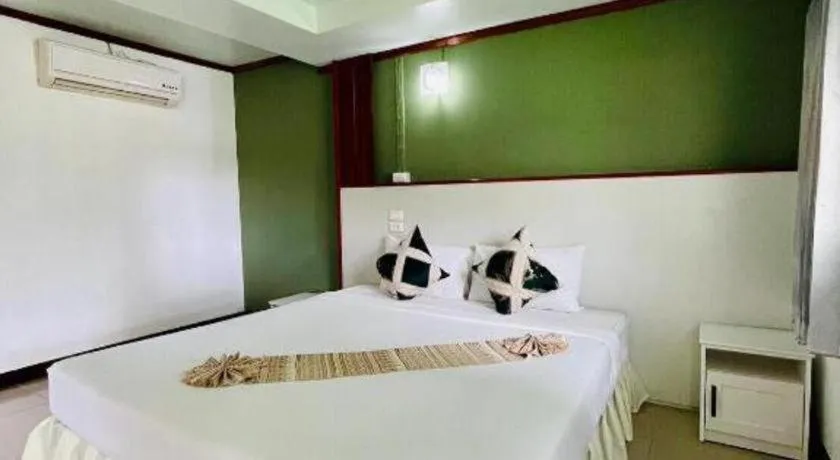 Bed in Suanpa Resort