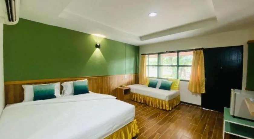 Bed in Suanpa Resort