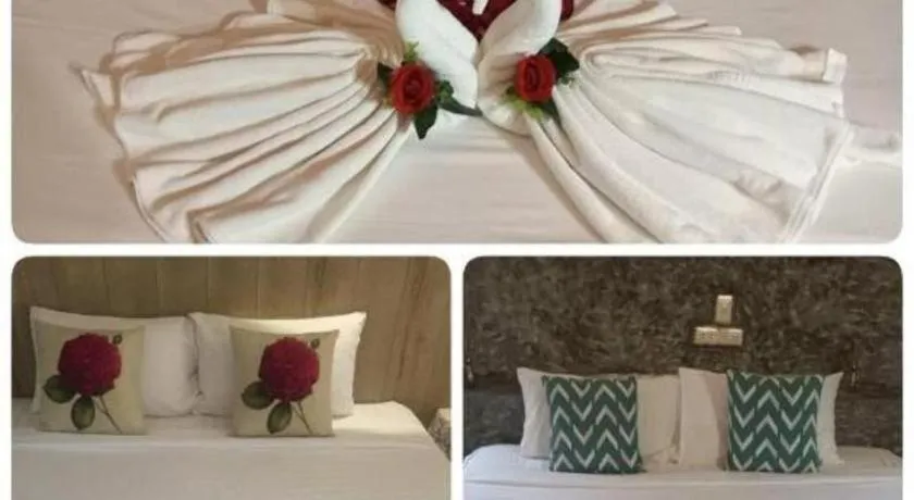 Bed in Suanpa Resort