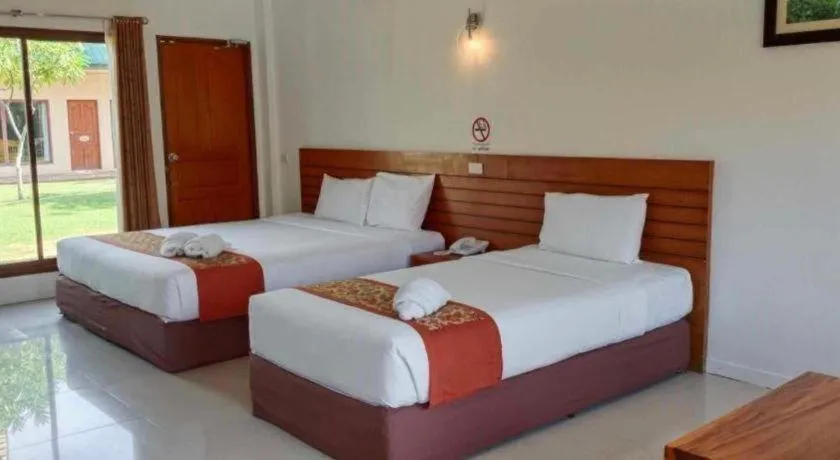 Bed in Haad Kaew Resort Songkhla