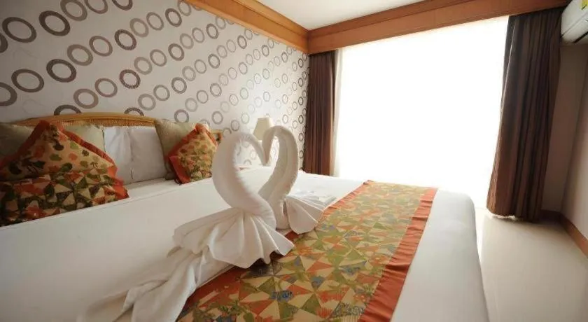 Bed in Haad Kaew Resort Songkhla