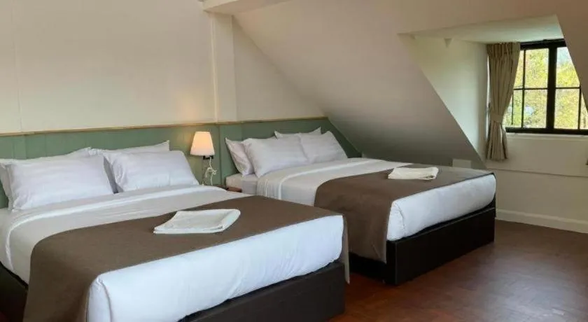 Bed in Home and Hill Resort