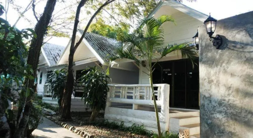 Home and Hill Resort