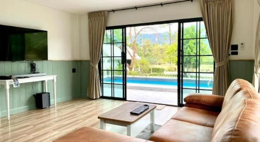 Home and Hill Resort