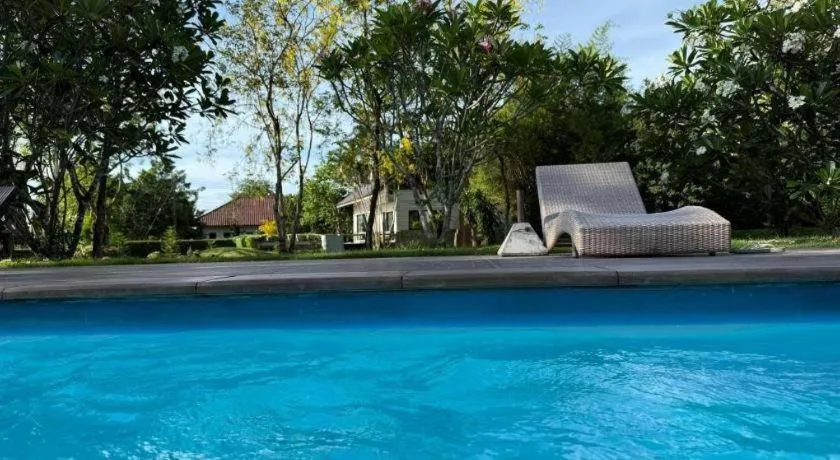 Home and Hill Resort