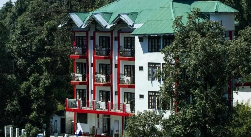 Hotel Himgiri