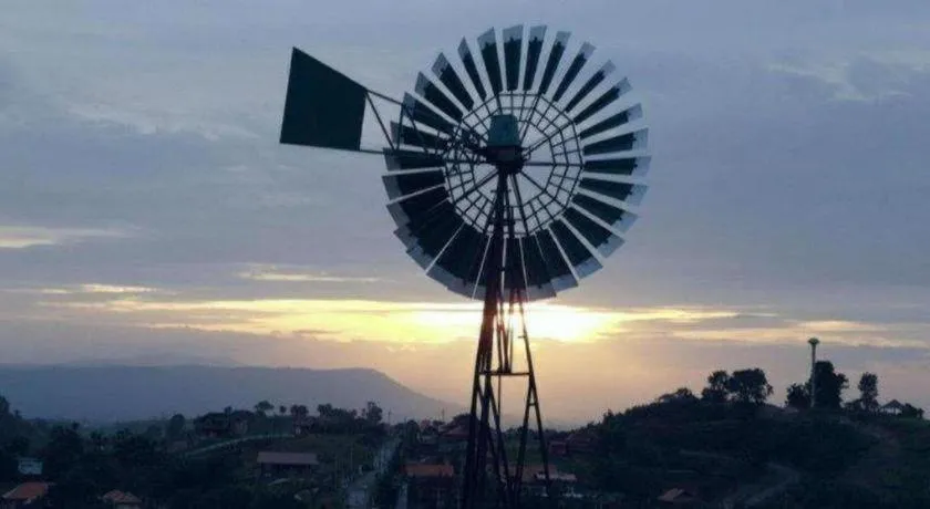 Dern Din Du Dao Resort